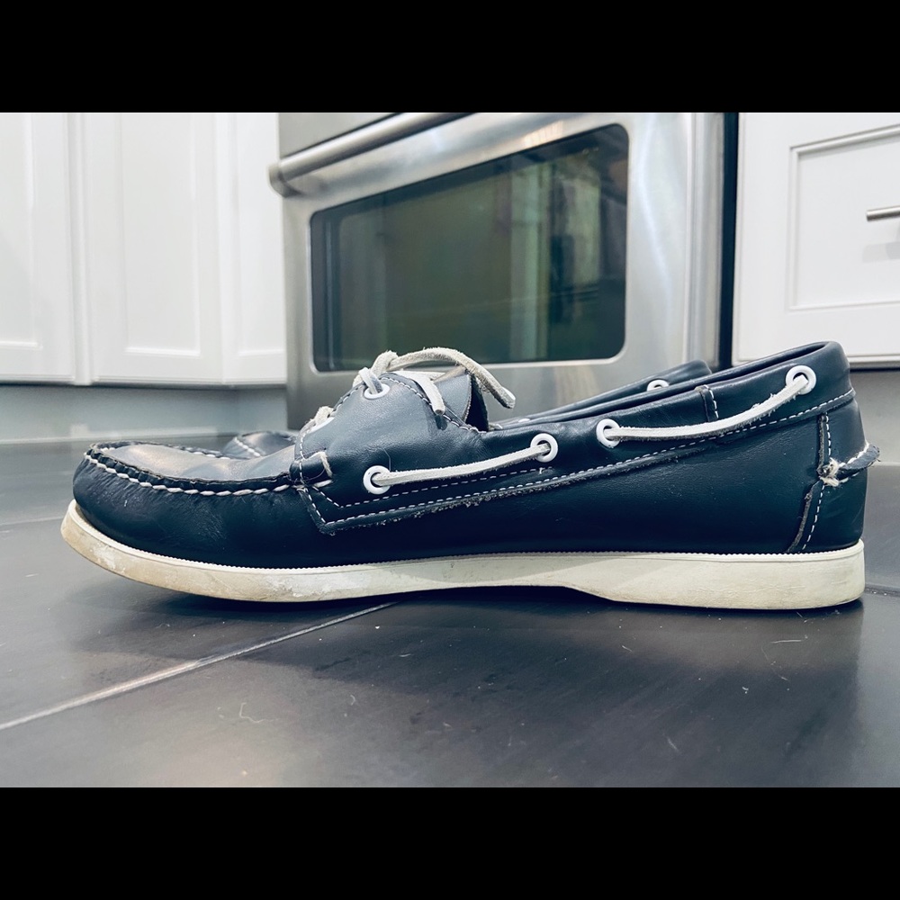 Sebago Docksides boat shoes!! Like New!! 11.5 Wide